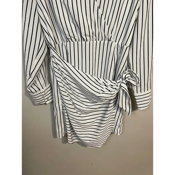 Abercrombie & Fitch Drapey Shirt Dress In White and Black Stripe Size Large - Picture 4 of 11